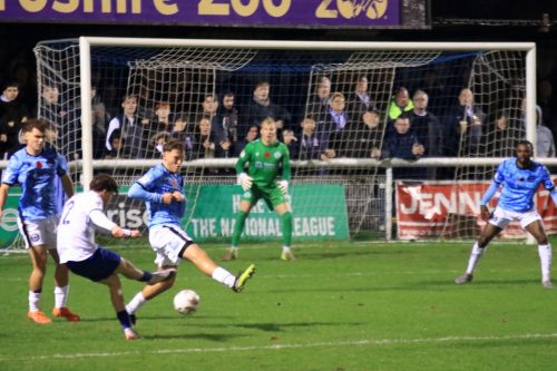 IMG 2850-Olly-Davis-shoots-as-Josh-Hedges-tries-to-block