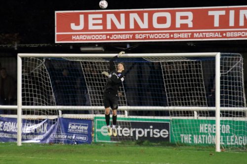 IMG 2908-Tom-Norcott-has-the-crossbar-coverd-as-a-Salisbury-effort-flies-well-over