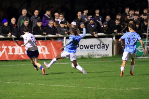 IMG 2956-Olly-Davis-crosses