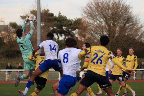 IMG 3818-Torquays-James-Hamon-collects-under-pressure