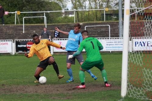 Crays-Merrick-James-Lewis-L-clears-from-Jamie-Richards