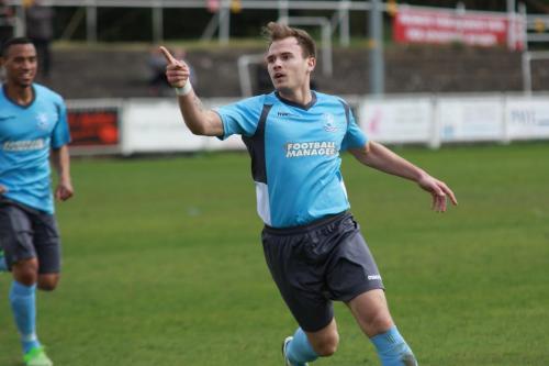 Jordan-Lockie-celebrates-his-equaliser
