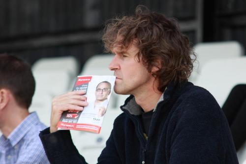 Tension-grows-as-the-final-whistle-approaches